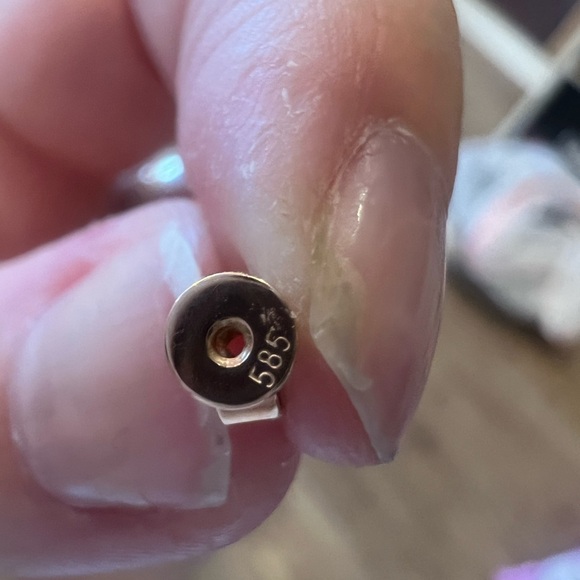 14K ROSE GOLD DIAMOND CIRCLE STUDS